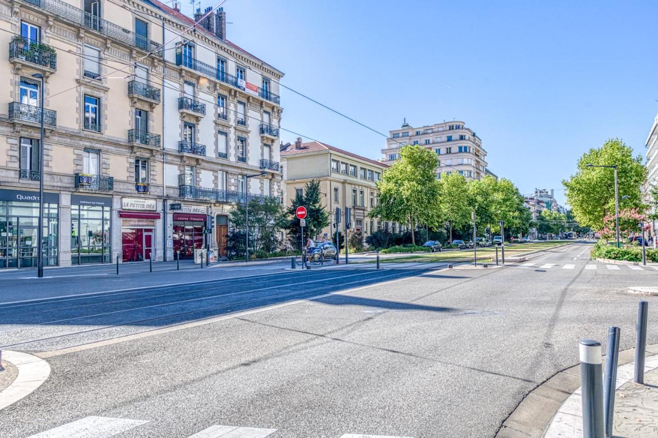Le Petit Parfait Confort Gare Hamac Netflix Grenoble Esterno foto