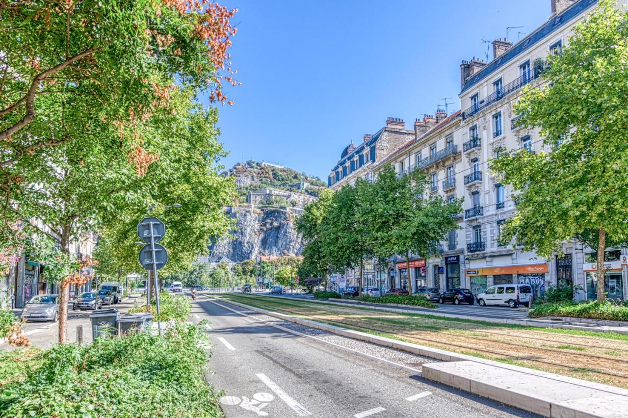 Le Petit Parfait Confort Gare Hamac Netflix Grenoble Esterno foto